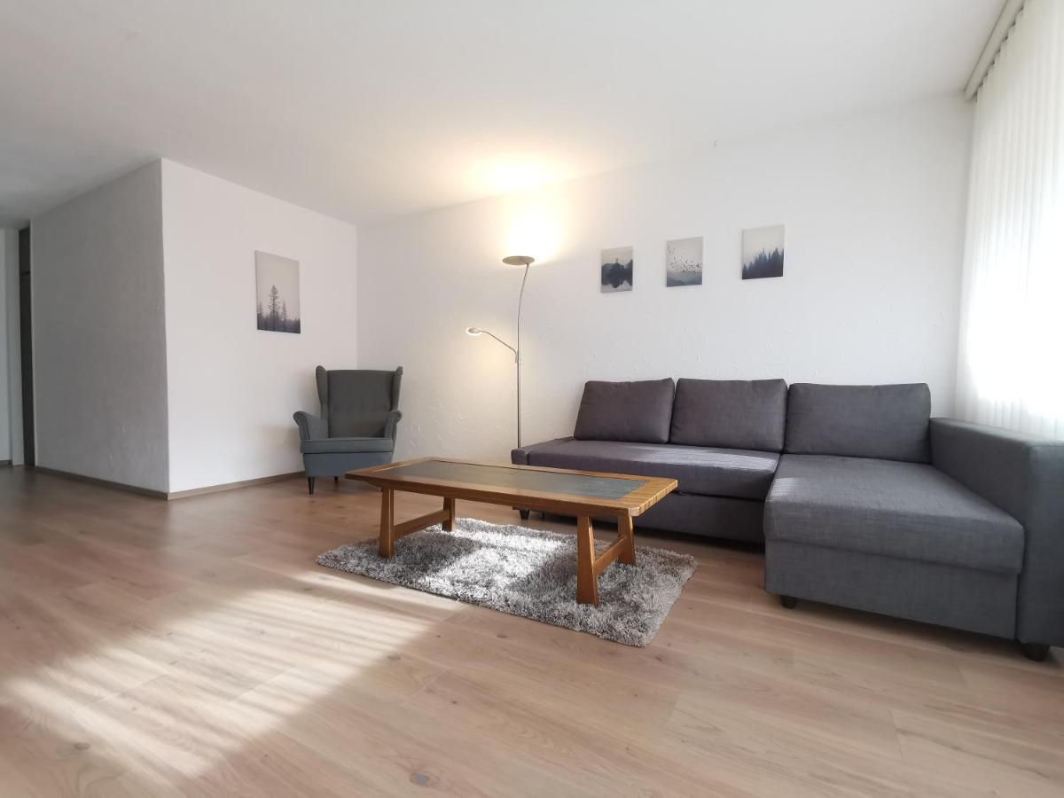 Appartementhaus-Quadern Valens エクステリア 写真