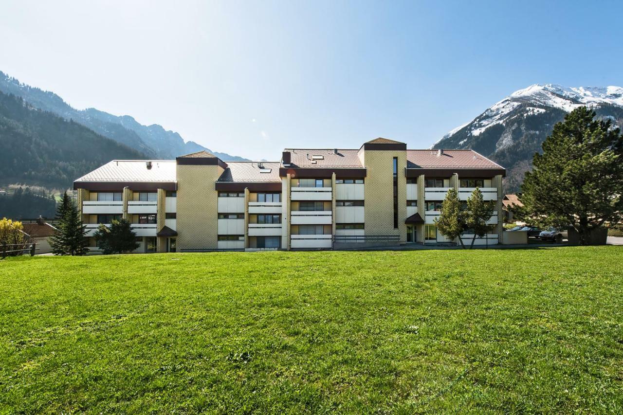 Appartementhaus-Quadern Valens エクステリア 写真