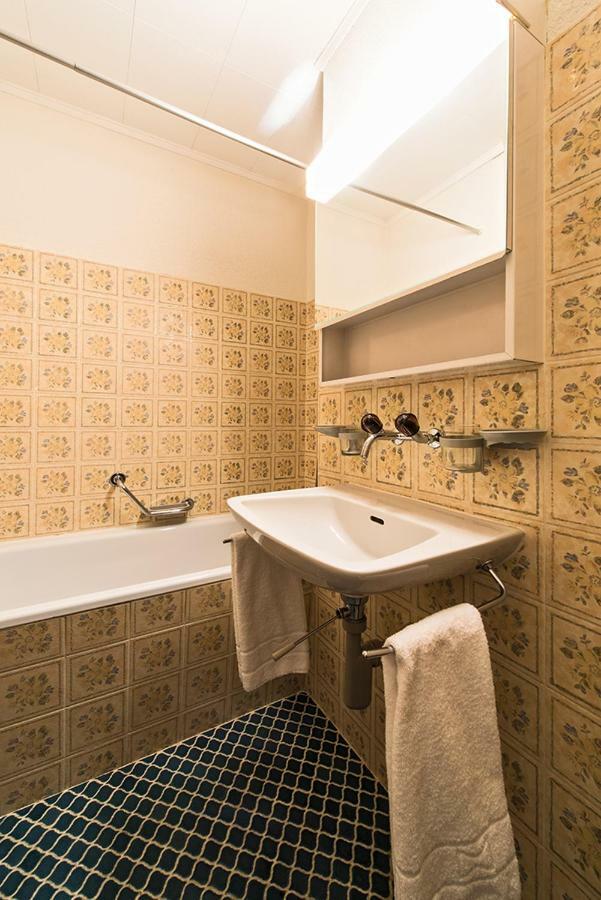 Appartementhaus-Quadern Valens 部屋 写真